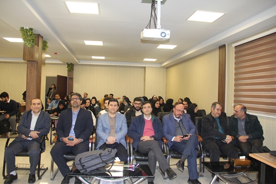 مراسم روز دانشجو با حضور دکتر پورغریب و اساتید در دانشکده فناوری‌های نوین پزشکی 