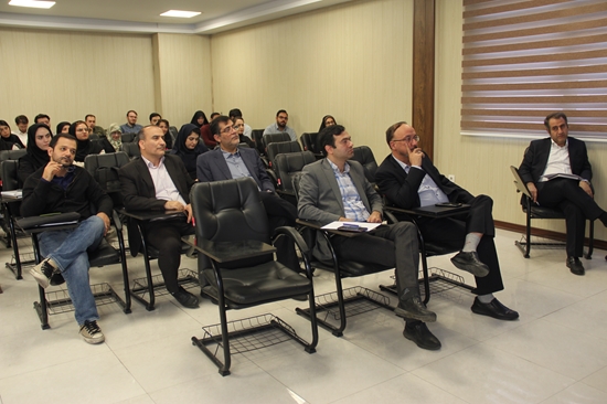 گزارش پیشرفت پایان‌نامه‌های دانشجویان دکتری تخصصی گروه نانو فناوری پزشکی علوم پزشکی تهران 