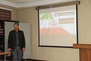 بررسی رویکردهای نوین همگرایی در علوم اعصاب با سخنرانی دکتر غلامرضا حسن‌زاده