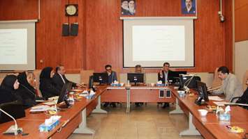 تبیین راهکارهای ارتباط مؤثر با صنعت و تجاری‌سازی پژوهش‌ها در چهارمین کارگاه توانمندسازی اعضای هیئت علمی