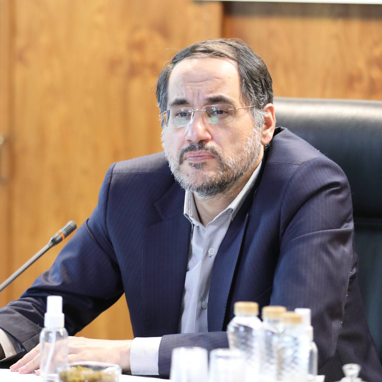 تصویر دکتر بابک نگاهداری