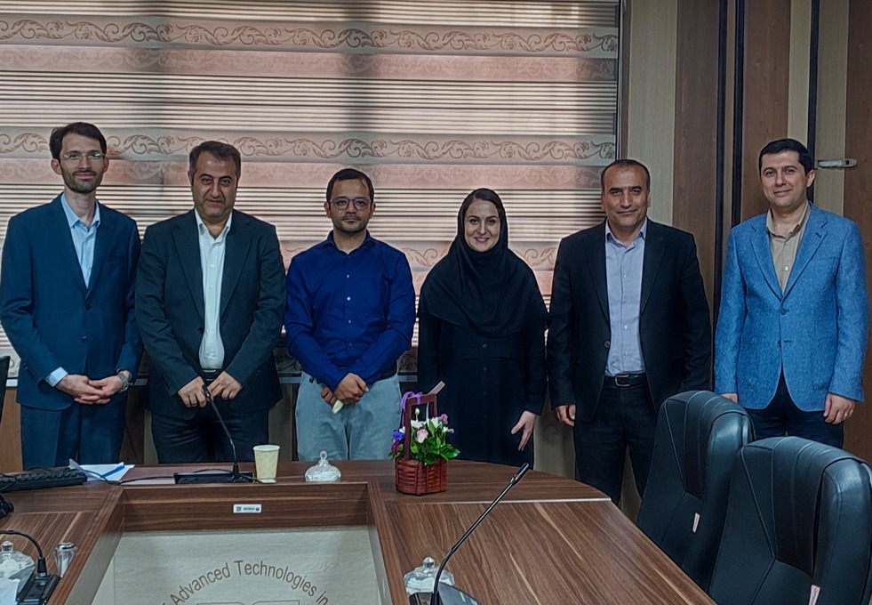 دفاع از پایان‌نامه شرمینه شاکری در حیطه نانوساختارهای جاذب اوره